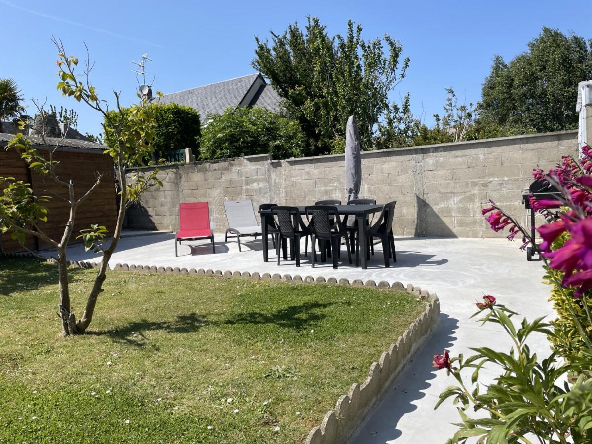 La Renaissance Bayeux Exterior foto